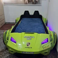 تخت باتشک سالم در حد نو..موزیکال