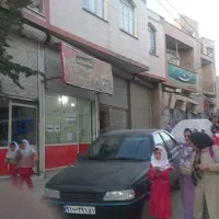 فروش فوری 3 دهنه مغازه فوق العاده نایسر|فروش مغازه و غرفه|دهگلان, |دیوار