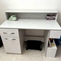 میز تحریر و صندلی و زیر پایی|میز تحریر و کامپیوتر|قائمشهر, |دیوار