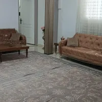 اجاره آپارتمان ۶۰ متری ۱ خوابه طبقه ۲ در استخر