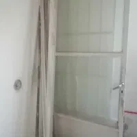 درآهنی با چهارچوب