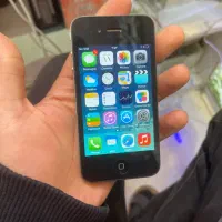 ایفون ۴ سالم کلکسیونی