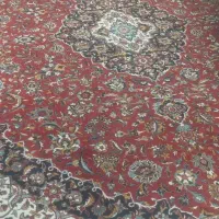 فرش سالم بدون پارگی وپوسیدگی.درحدنو