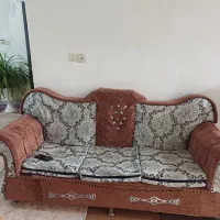 یک مبل سه نفره و یک مبل دو نفره  سالم