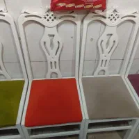 صندلی چوبی