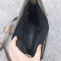 کفش کالج.کیف.کیف پول|کیف، کفش، کمربند|قم, ولیعصر|دیوار