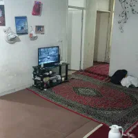 اپارتمان ۱۰۰ متری طبقه اول