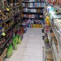 شاگرد جهت چیدمان سوپر مارکت