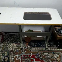 میز چرخ خیاطی
