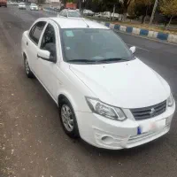 ساینا ۴۰۰|خودرو سواری و وانت|میانه, |دیوار