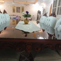 میز ناهارخوری سلطنتی