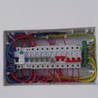 برقکار نصاب لوستر|خدمات پیشه و مهارت|رشت, گلسار|دیوار