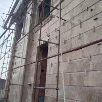 کارگر ماهار یا نیمه ماهر وارد به کار سنگک کاری