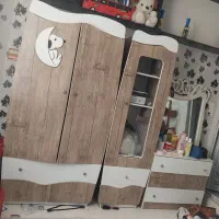 کمد بچه ۳تیکه و یک عدد دراور سفید