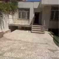 ۱۰۰ متر آپارتمان + ۱۰۰ متر حیاط اختصاصی