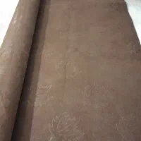 موکت در حد نو ، تمیز، بیشتر زیر فرش بودند