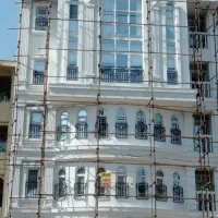 نقاش ساختمان فتحی