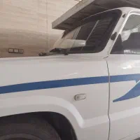 مزدا کارا ۲۰۰۰