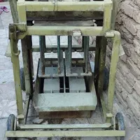 دستگاه بلوک زنی دستی|ماشین‌آلات صنعتی|کرمان, |دیوار