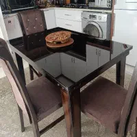 میزناهار خوری