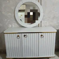 کنسول و آینه میز تی وی