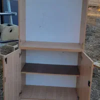 کتابخانه یا ویترین یا جاکفشی