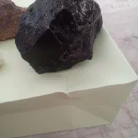 شهاب سنگ وسنگ کریستال سفید|کلکسیون اشیاء عتیقه|بوشهر, |دیوار