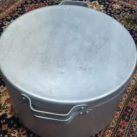 دیگ نذری|ظروف پخت‌وپز|مسجد سلیمان, |دیوار