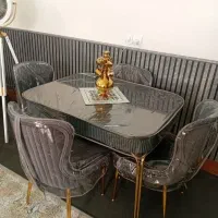 یک دست میز غذا خوری چهار نفره