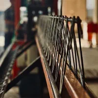نیازمند نیرو جهت کار در کارگاه تیرچه زنی