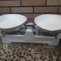 ترازو قدیمی