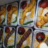 با سلام سفارش غذا برای مجالس پذیرفته میشود.