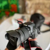 دوربین   Canon700D  + لنز همه‌کاره  18-135 STM|دوربین عکاسی و فیلم‌برداری|اصفهان, بهارستان (مخابرات)|دیوار