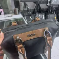 کیف|کیف، کفش، کمربند|نیشابور, امام|دیوار