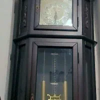 ساعت  بوفه دار