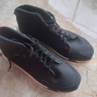 کتونی نو|کیف، کفش، کمربند|رشت, بیجارپس|دیوار