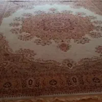 فروش فرش موکت سینک ظرفشویی و تلویزیون و میز آن