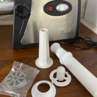 چرخ گوشت|خردکن، آسیاب، غذاساز|بیرجند, |دیوار