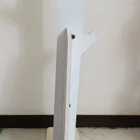 رخت آویزدرختی سفیدرنگ وگلدان زردرنگ|بندرخت و رخت‌آویز|پیشوا, |دیوار