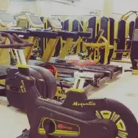 باشگاه بدنسازی بایوزرفعال بادستگاهای خارجی کره ای