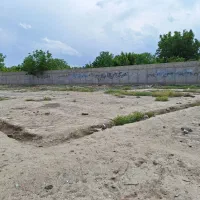 زمین ۱۲۰ متری