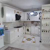 منزل برخیابان اصلی جلال اباد