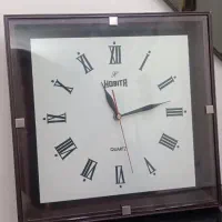 ساعت دیواری