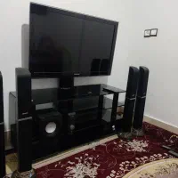 تلوزیون با تمام لوازم