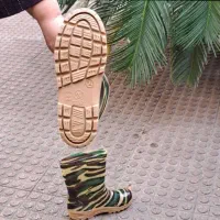 بوت تیمبرلند سایز ۳۷ و چکمه ارتشی سایز ۳۴|کیف، کفش، کمربند|رشت, حسین آباد|دیوار