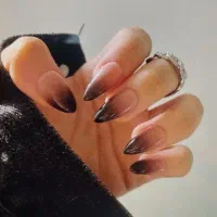 کاشت ناخن زیباشهر