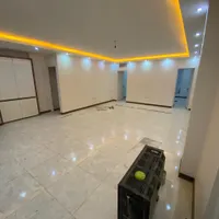 فروش آپارتمان ۱۱۱ متری ۳ خوابه در نظام آباد
