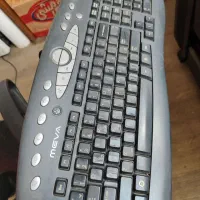 تعدادی موس کیبرد مانیتور crt دست دوم