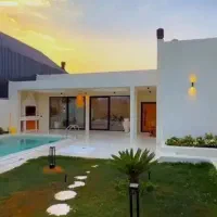 ویلا-استخردار-شهرکی-با-اقساط-حیاط-زیبا-و-دلباز