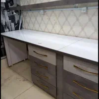 فروش ۴ عدد میز تمیز کشو دار